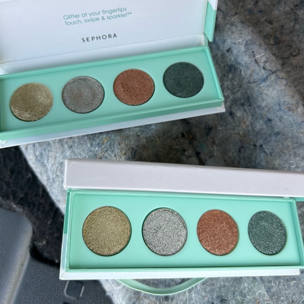 Sephora Shimmering Eyeshadow Quad bundle of 2